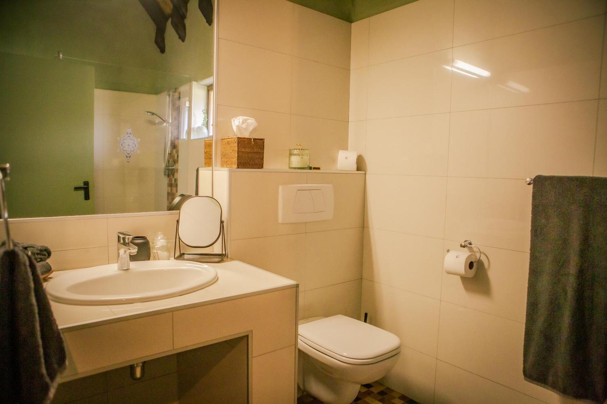 Okapuka Safari Lodge Windhoek Chambre photo